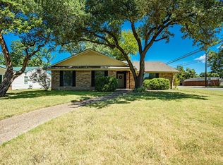 401 Randle Dr, Woodway, TX 76712