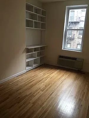 Rented by Walter & Samuels Inc | media 11