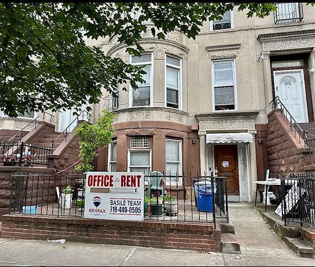 1st image of 4709 Fort Hamilton Pkwy #1