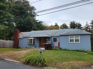 1566 S Old Post Rd, Castleton, NY 12033
