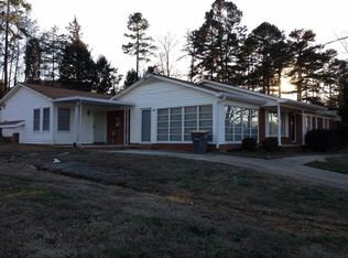 195 Briarcliff Dr, Kannapolis, NC 28081