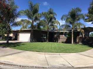 511 Village Circle Dr, Atwater, CA 95301