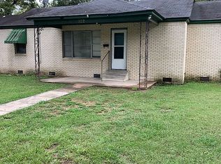 504 SE 4th St, England, AR 72046