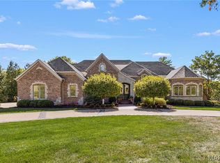 2 Fairlake Dr, Chesterfield, MO 63005