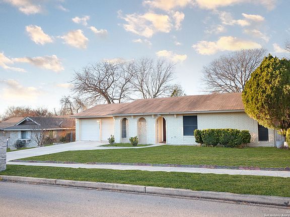 2nd image of 14427 Perchin Street