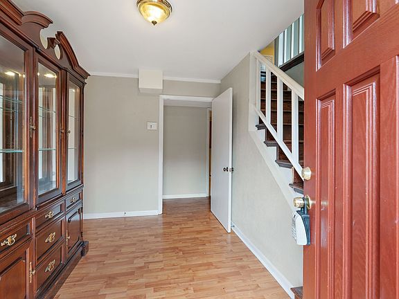 4th image of 5001 McLendon Dr