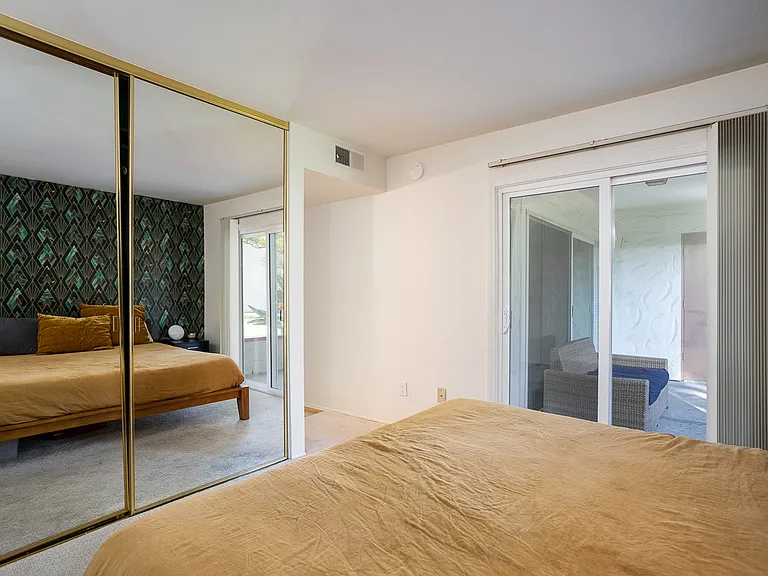 6059 Rancho Mission Rd #106 — Photo 10