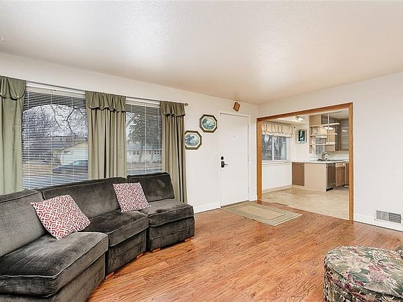 3rd image of 1148 Avenue D