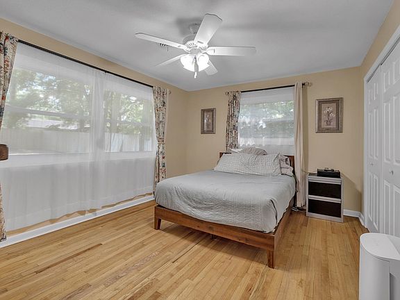 4th image of 2909 Morningside Dr