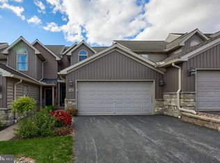 83 Fieldcrest Ln, Ephrata, PA 17522