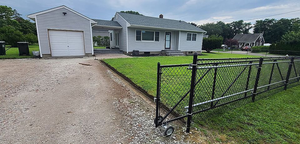 1st image of 6 Goodridge Ave