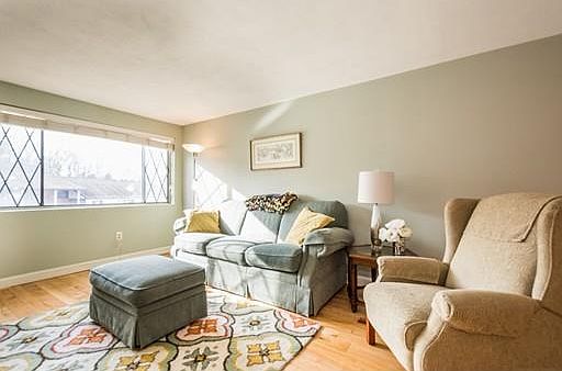 4th image of 429 Farrwood Dr #429