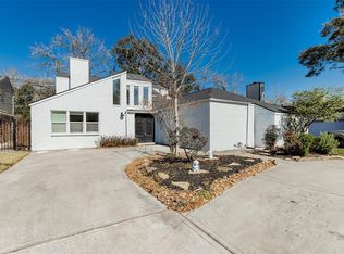 14102 Briarhills Pkwy, Houston, TX 77077