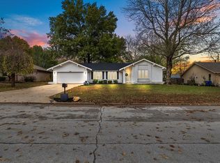 1749 E Jacqueline St, Springfield, MO 65804