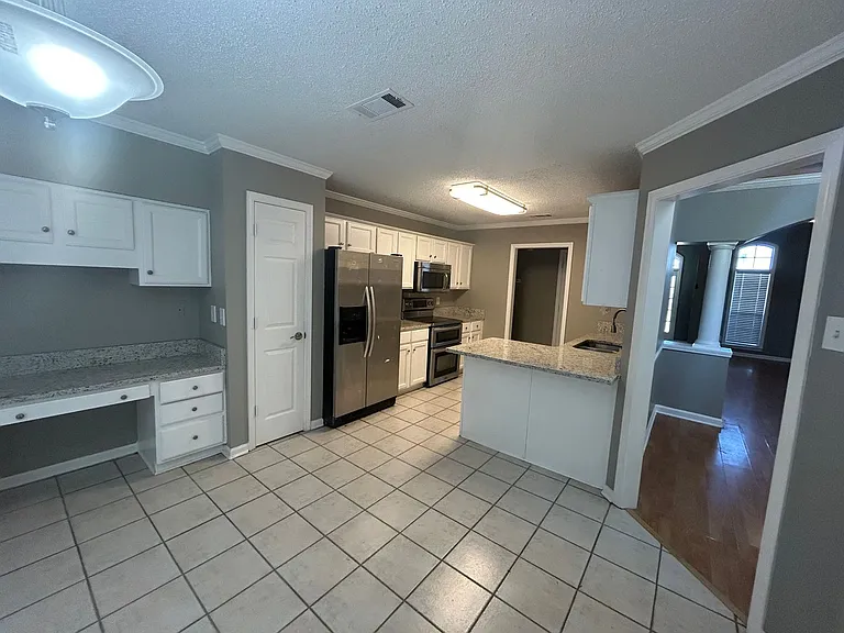 437 Bruins Trce — Photo 5