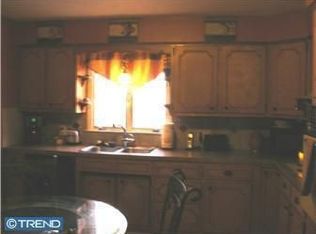 2968 Dante Ave, Vineland, NJ 08361