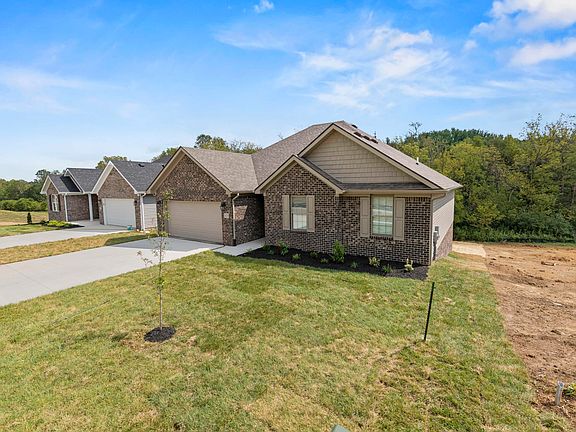 2nd image of 825 Wyatt Ct