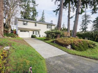 7058 Wright Rd, Sooke, BC V9Z 0S5