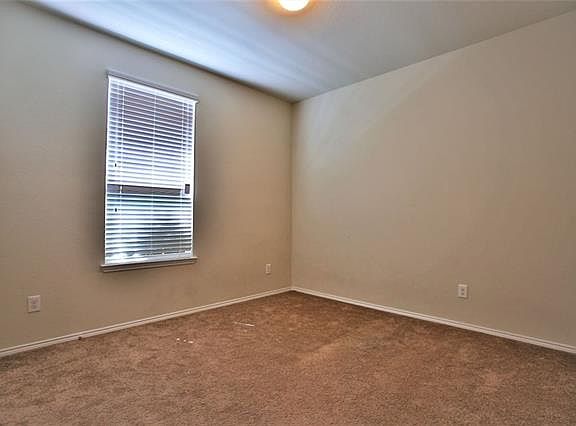 4th image of 2329 Gelbray Pl