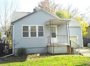 999 Tritt Ave, Akron, OH 44312
