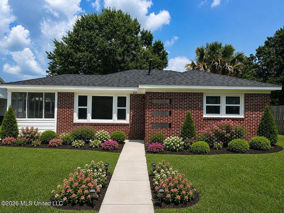 1st image of 252 Beeman Dr