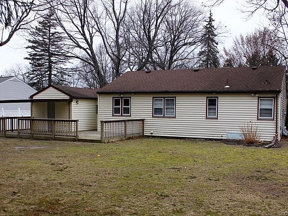 2nd image of 235 Bayway Dr
