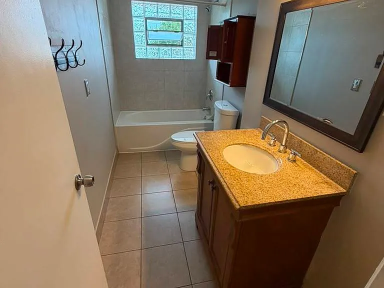 5636 W Goodman St #3A — Photo 20