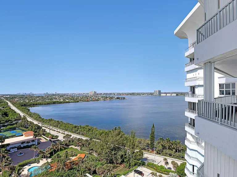 5200 N Ocean Dr #1902 — Photo 45