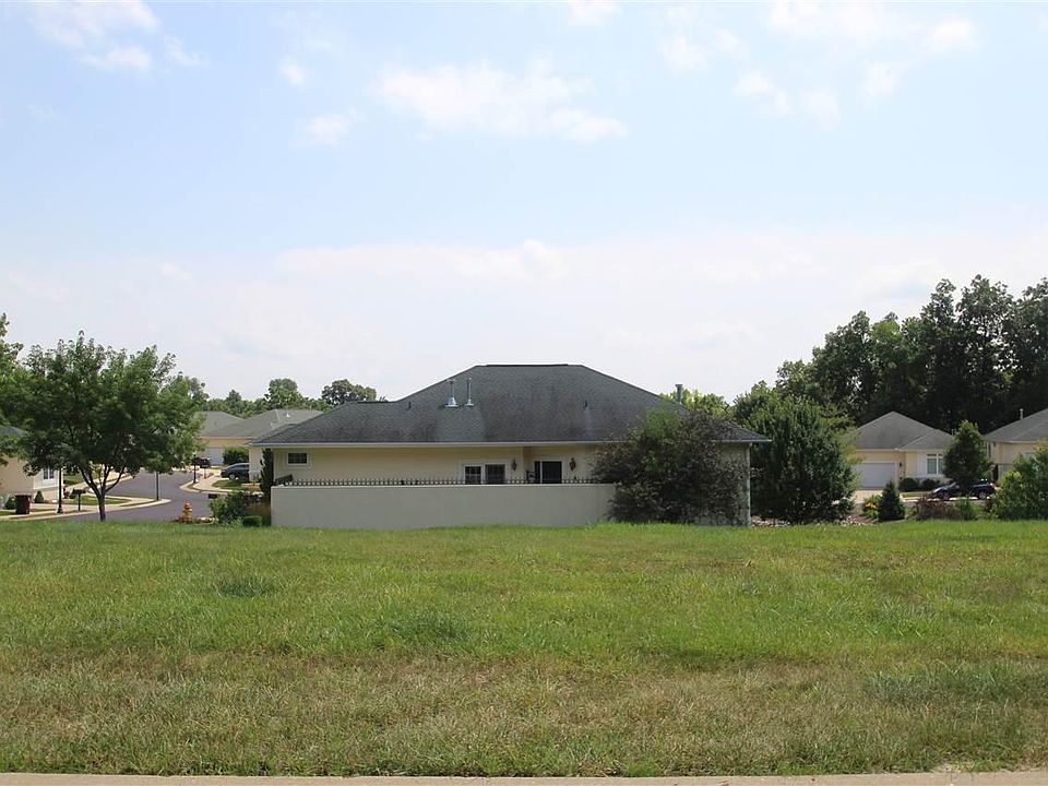 1st image of 5614 W Woodbriar Ln