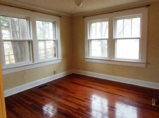 49 N Barnard Ave, Lagrange, GA 30241