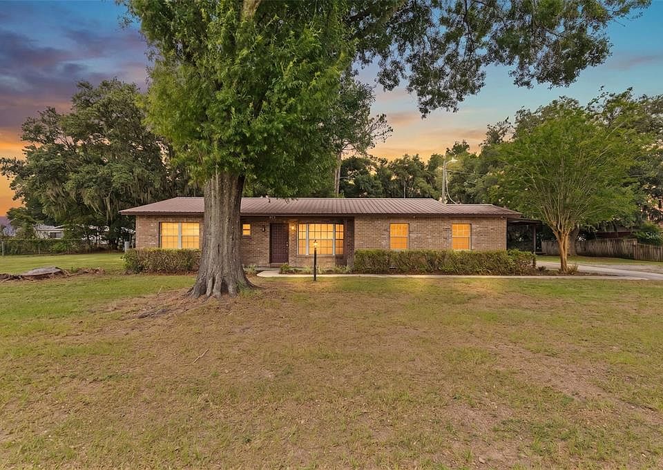 1st image of 2803 E Trapnell Rd
