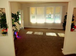 3302 S Western Ave APT 1F, Chicago, IL 60608