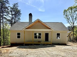1521 Azure Ln, Ranger, GA