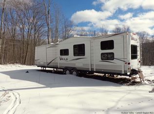 28 Hardwood Rd, West Kill, NY 12492