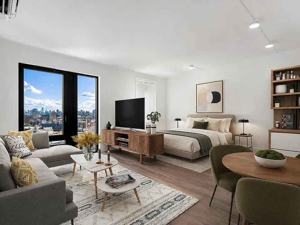 56 W 125th St #810