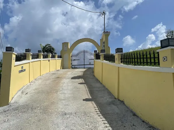 88 Upper Bolongo Fb St, Saint Thomas, VI 00802