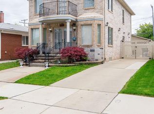 5060 Mead St, Dearborn, MI 48126
