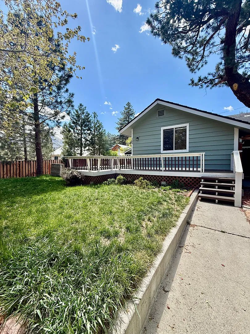 Sunny Slopes Mountain Retreat | Spacious 3BD Home with Large Yard — Photo 4