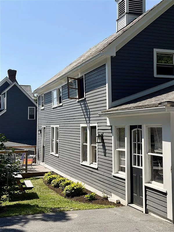 3 bed, $3,600 — Photo 2