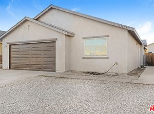 13652 Sylvan Oaks Rd, Victorville, CA 92392