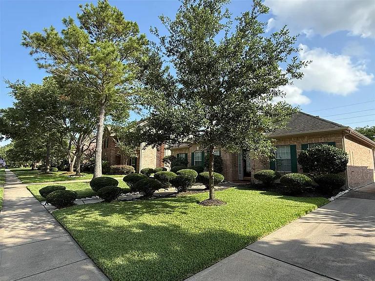 5222 Hanneck Valley Ln — Photo 41