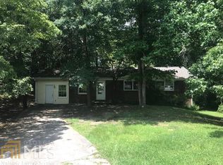 4098 Forest Ct, Douglasville, GA 30135