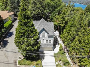 306 Heliotrope Dr, Lake Arrowhead, CA 92352