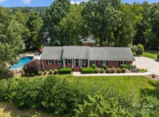 2414 Pine Cape Ct, Kannapolis, NC 28083