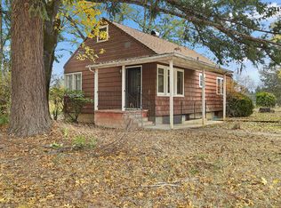 1236 SE Grandview Ave, Grants Pass, OR 97527