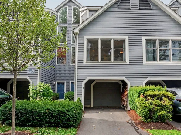 4 Fawn Ridge Lane #4, Wilton, CT 06897