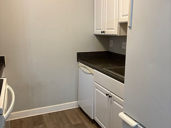 3rd image of 1535 Terrell Mill Pl SE APT I