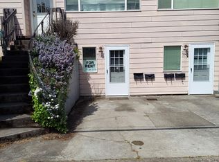 5539 E Burnside St #A, Portland, OR 97213