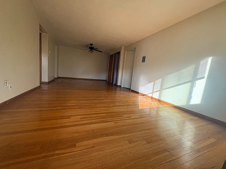 14 Mount Pleasant St #12 — Photo 4