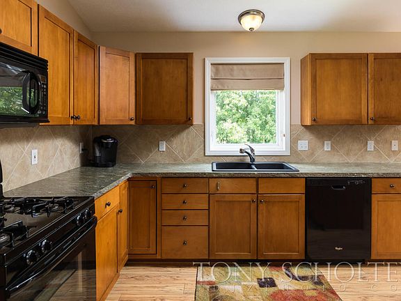 2nd image of 7524 Alycia Dr